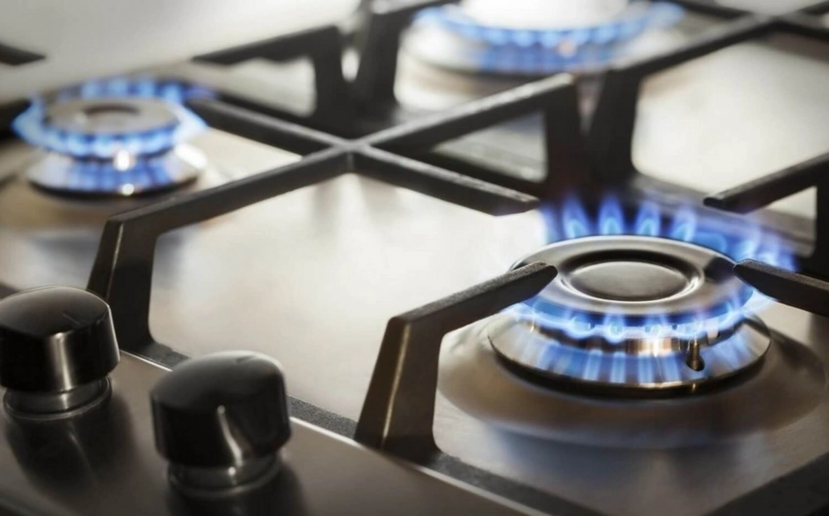 Bərdədə avtomobil qaz xəttinə çırpıldı, beş kəndin qazı kəsildi