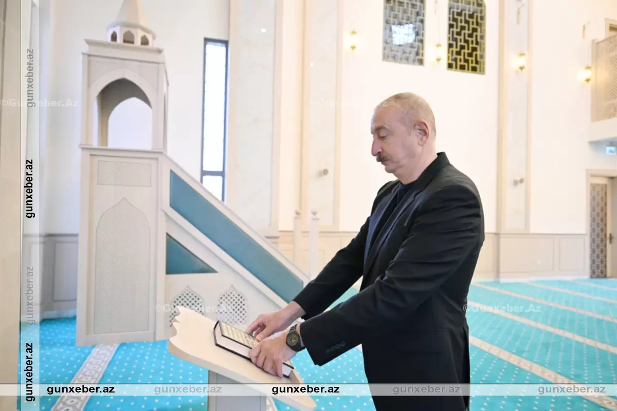 Hadrut qəsəbəsində inşa edilmiş məscidin açılışı olub