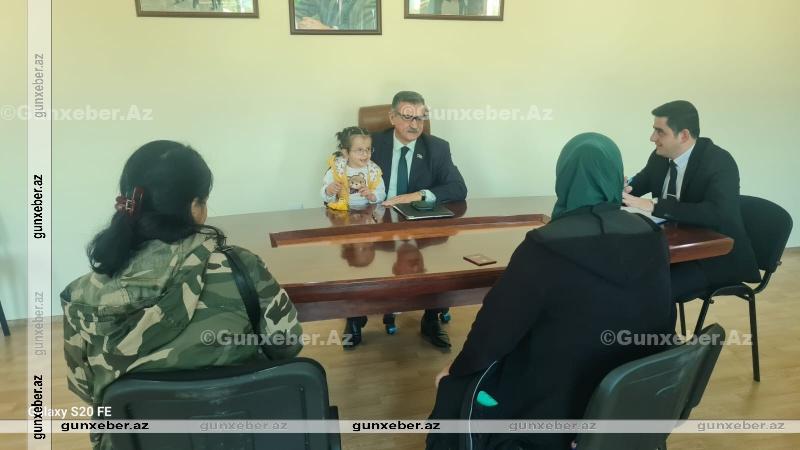 Milli Məclisin deputatı Novruzəli Aslanov İsmayıllı şəhərində seçiciləri ilə görüşüb