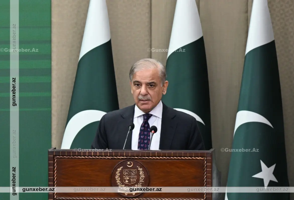 Pakistanın Baş naziri Məhəmməd Şahbaz Şərif Azərbaycana səfərə gəlib