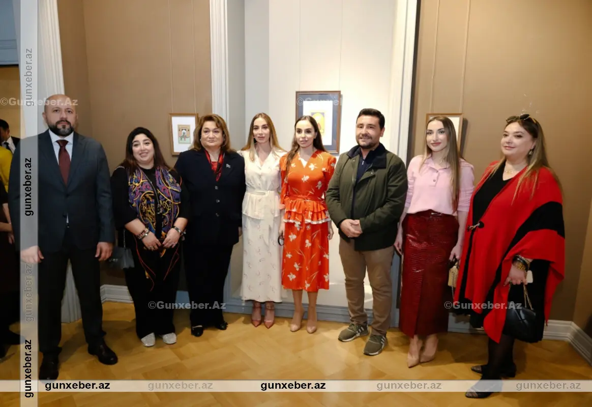 Bakıda tanınmış özbək miniatür ustası Cahangir Aşurovun sərgisi açılıb