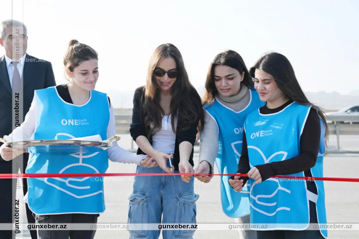 Leyla Əliyeva Qaradağda yeni parkın açılışında iştirak edib