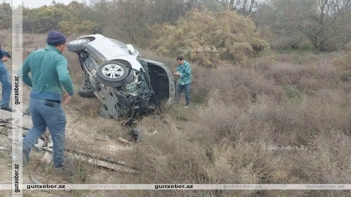 İmişlidə üç maşın toqquşub: Xəsarət alanların son vəziyyəti
