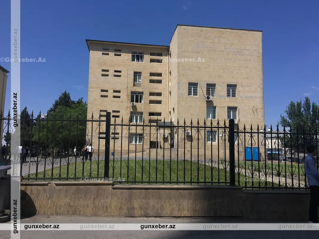 Bakıda xəstəxananın həyətindən ölü döl tapıldı