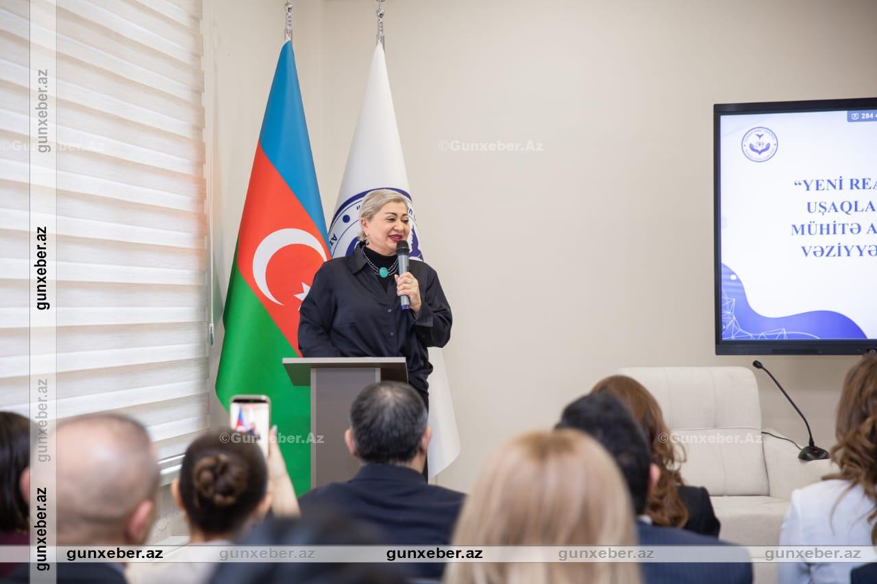 “Uşaqların Ekran və Virtual Mühitə Aludəçiliyi, Müdafiəsiz Vəziyyətə Düşməsi” mövzusunda ictimai müzakirə keçirilib